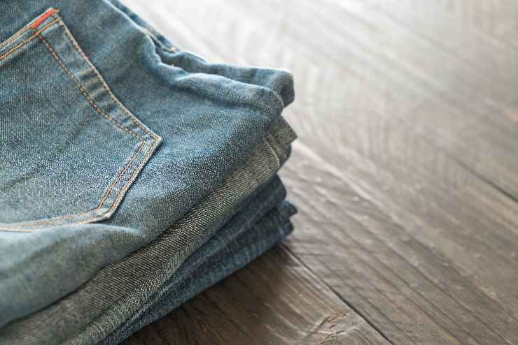 perché non lavare jeans